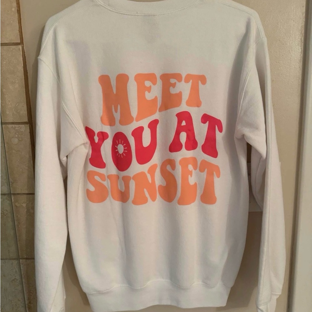Jewels Kennedy Meet me at sunset crewneck White Sweatshirt small